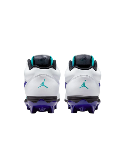 Jordan Stadium 90 Low TD football cleats outsole traction pattern