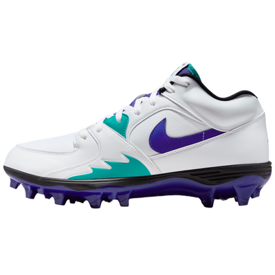 Jordan Stadium 90 Low TD cleats rear heel view